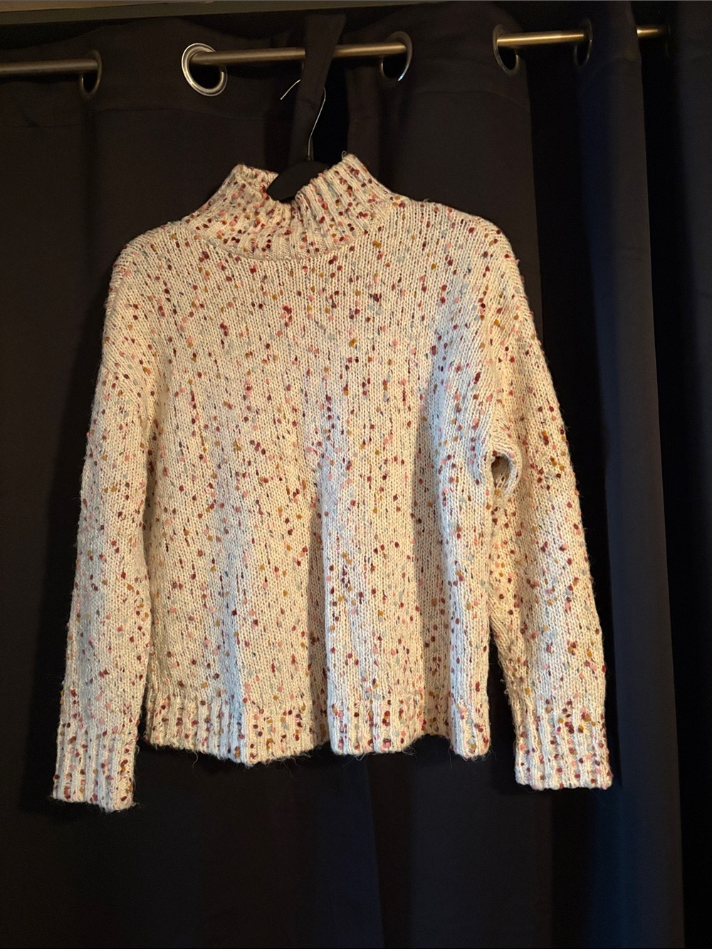 LOFT Cream Speckled Turtleneck Sweater with Red & Brown Flecks